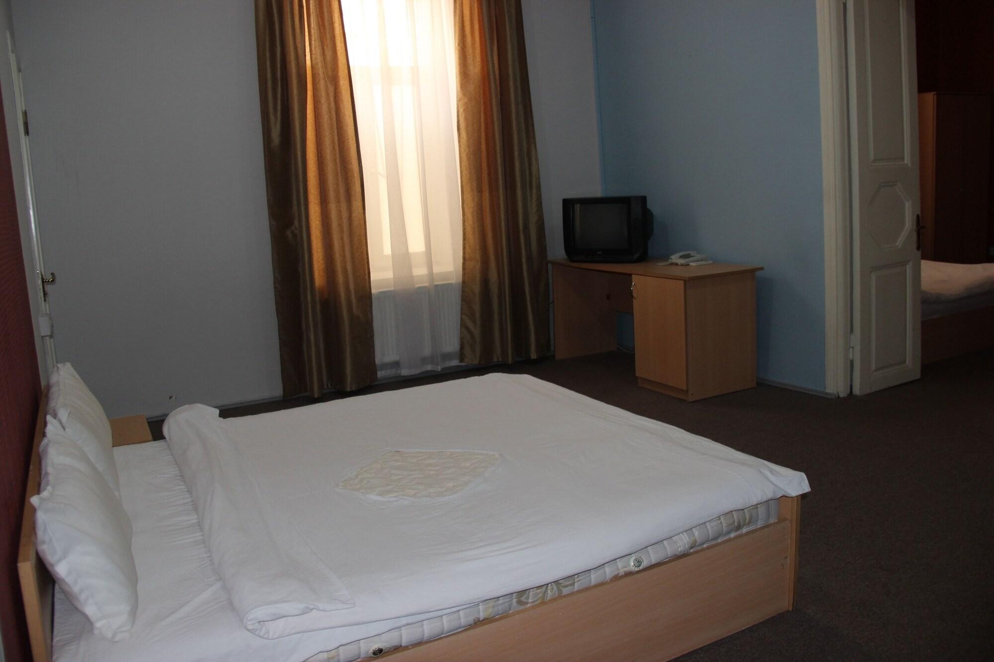 Balion Hotel Баку Экстерьер фото