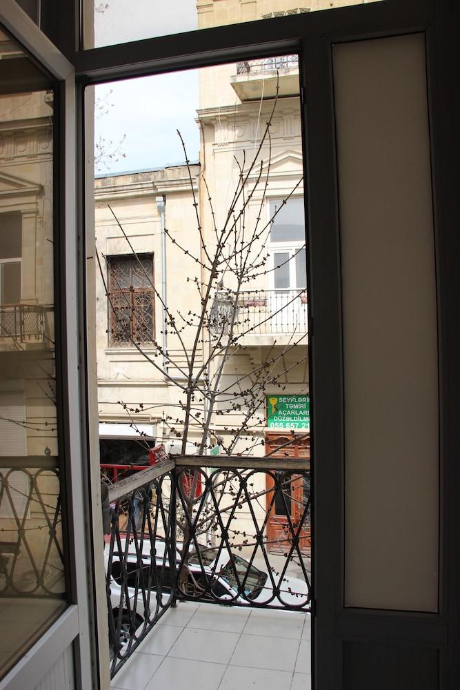 Balion Hotel Баку Экстерьер фото